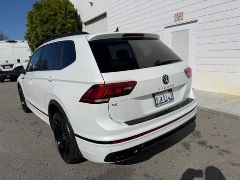 Used 2023 Volkswagen Tiguan SE R-Line image 4