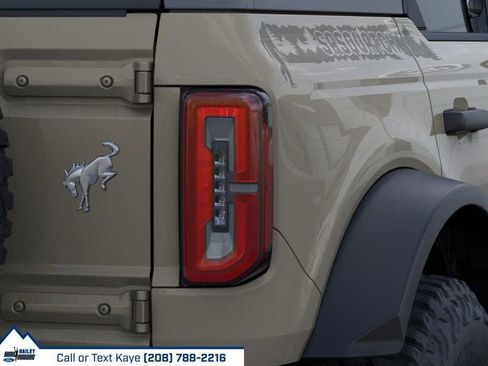 New 2025 Ford Bronco Badlands w/ Sasquatch Package image 55