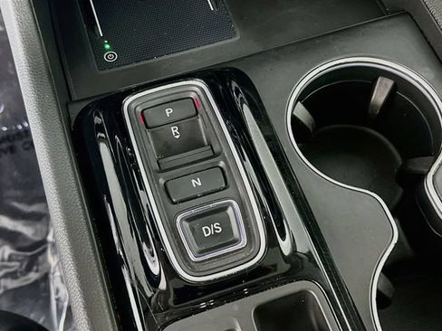 Used 2024 Honda Pilot Touring image 24