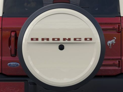 New 2026 Ford Bronco Outer Banks AWD/4WD image 25