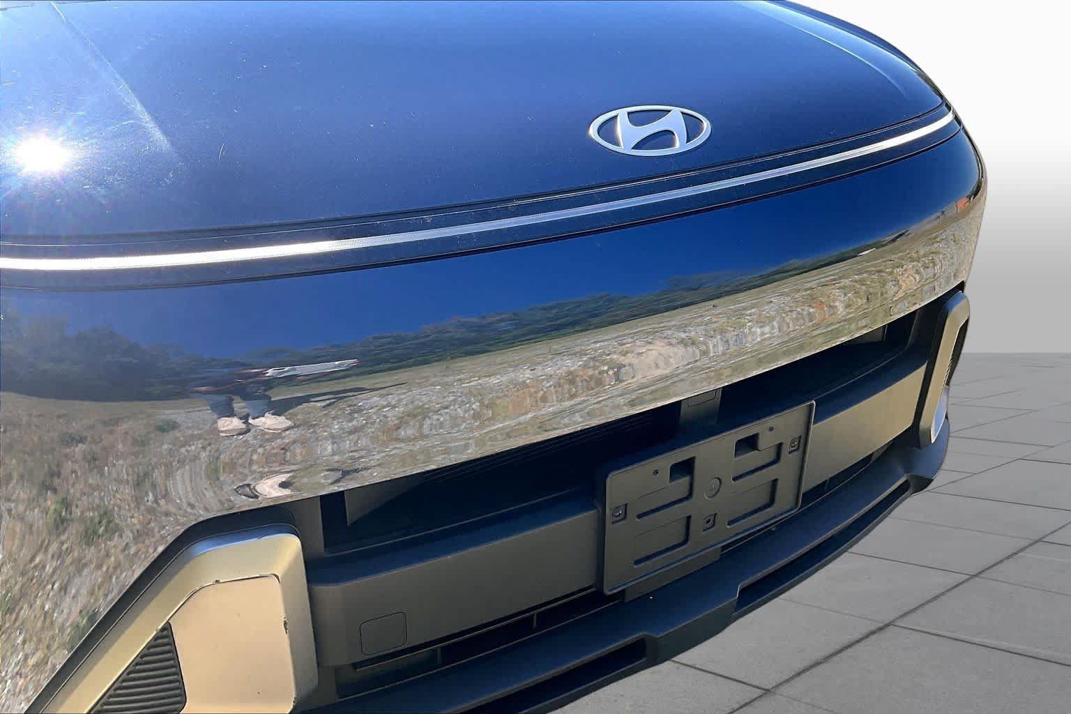 Used 2024 Hyundai Kona SEL FWD image 30