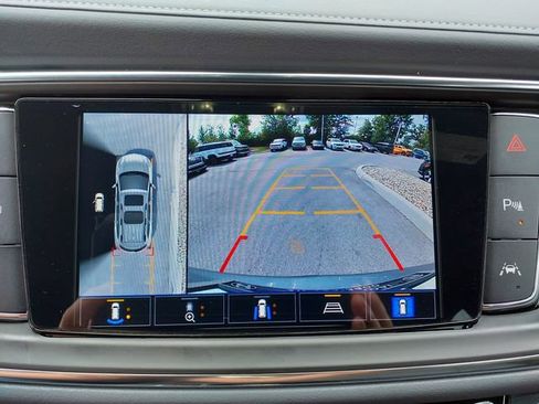 Used 2023 Buick Enclave Essence w/ Experience Buick Package AWD/4WD image 13