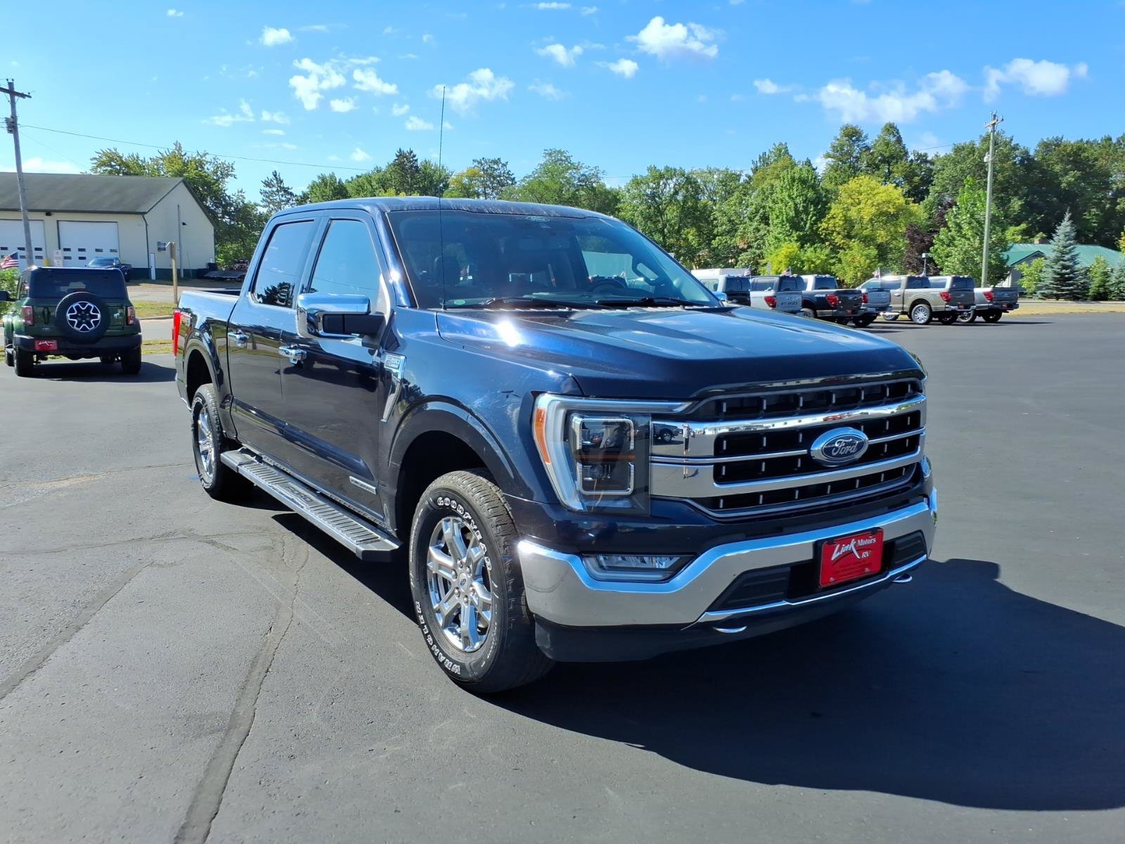 Used 2021 Ford F150 Lariat w/ Equipment Group 502A High AWD/4WD image 8
