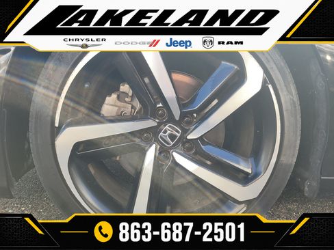 Used 2021 Honda Accord Sport image 9