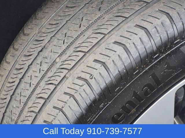 Used 2023 Buick Envision Essence FWD image 11