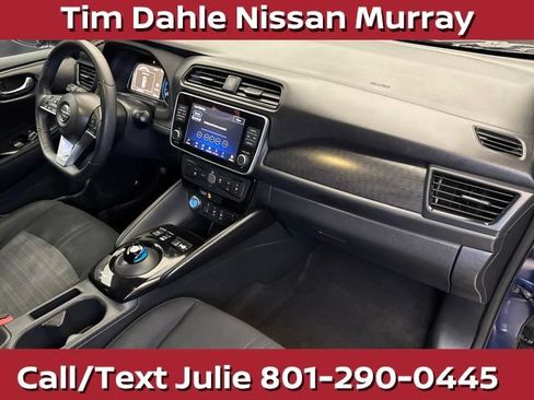 Used 2022 Nissan Leaf SV FWD image 14