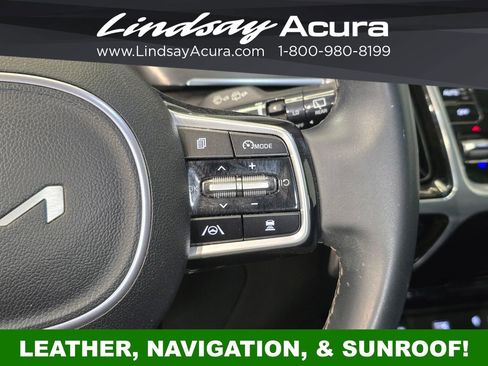 Used 2022 Kia Sorento SX AWD/4WD image 15