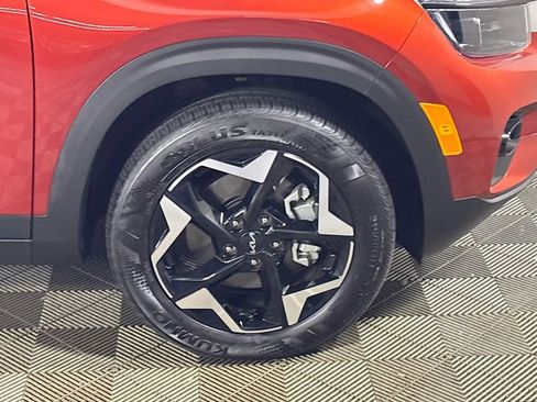 Certified 2025 Kia Seltos S AWD/4WD image 24