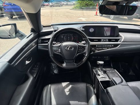 Used 2020 Lexus ES 350 w/ Premium Package FWD image 12