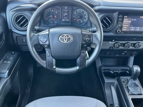 Used 2022 Toyota Tacoma SR RWD image 14