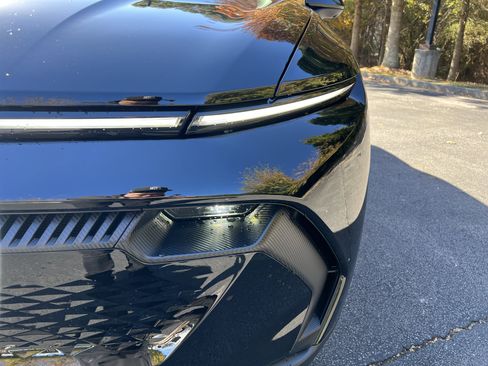 New 2026 Chevrolet Equinox EV LT AWD/4WD image 5