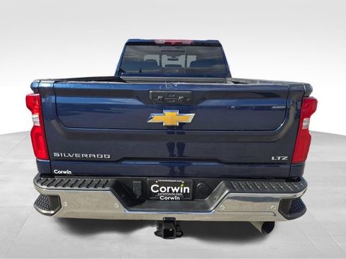 Used 2022 Chevrolet Silverado 2500 LTZ w/ LTZ Plus Package AWD/4WD image 11