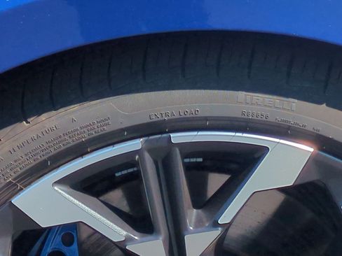 Used 2025 BMW M340i image 12