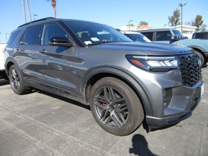 Used 2026 Ford Explorer ST-Line w/ ST-Line Street Pack