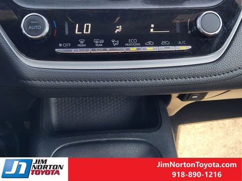 Used 2024 Toyota Corolla SE image 21
