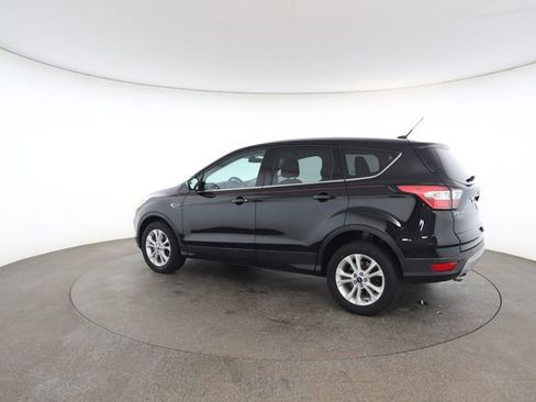 Used 2017 Ford Escape SE image 10