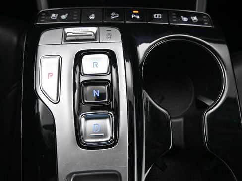 Used 2024 Hyundai Tucson Limited image 35