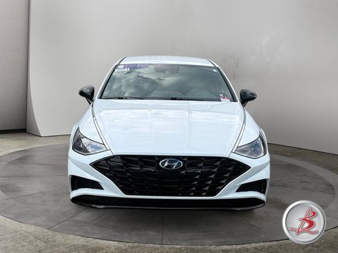 Used 2021 Hyundai Sonata SEL Plus w/ Preferred Accessory Package FWD image 2