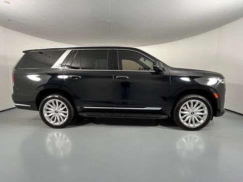 Used 2021 Cadillac Escalade Luxury AWD/4WD image 8
