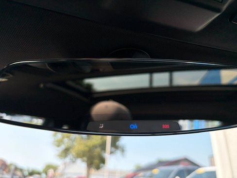 Used 2017 Chevrolet Camaro LT RWD image 19
