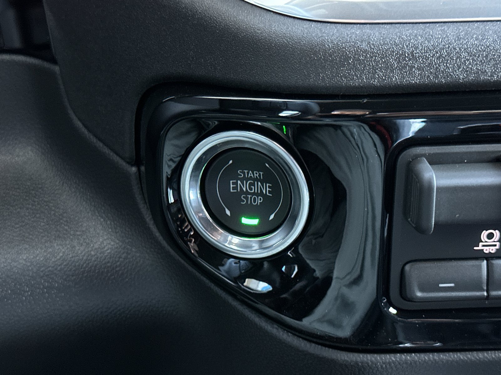 New 2026 Chevrolet Silverado 1500 RST RWD image 22