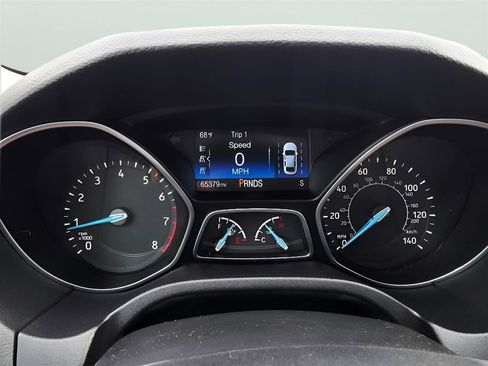 Used 2017 Ford Focus Titanium w/ Titanium Technology Package FWD image 23