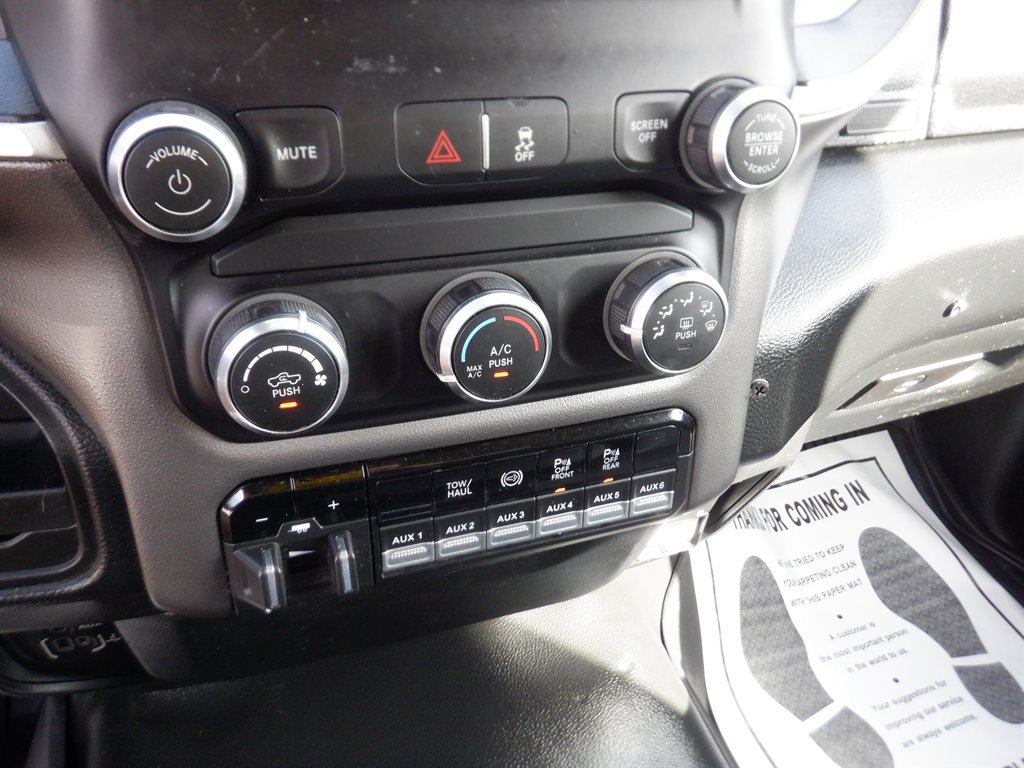 Used 2020 RAM 3500 SLT w/ Quick Order Package 2YG SLT RWD image 17