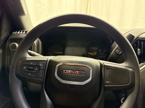 Certified 2025 GMC Sierra 1500 Pro w/ Trailering Package AWD/4WD image 15