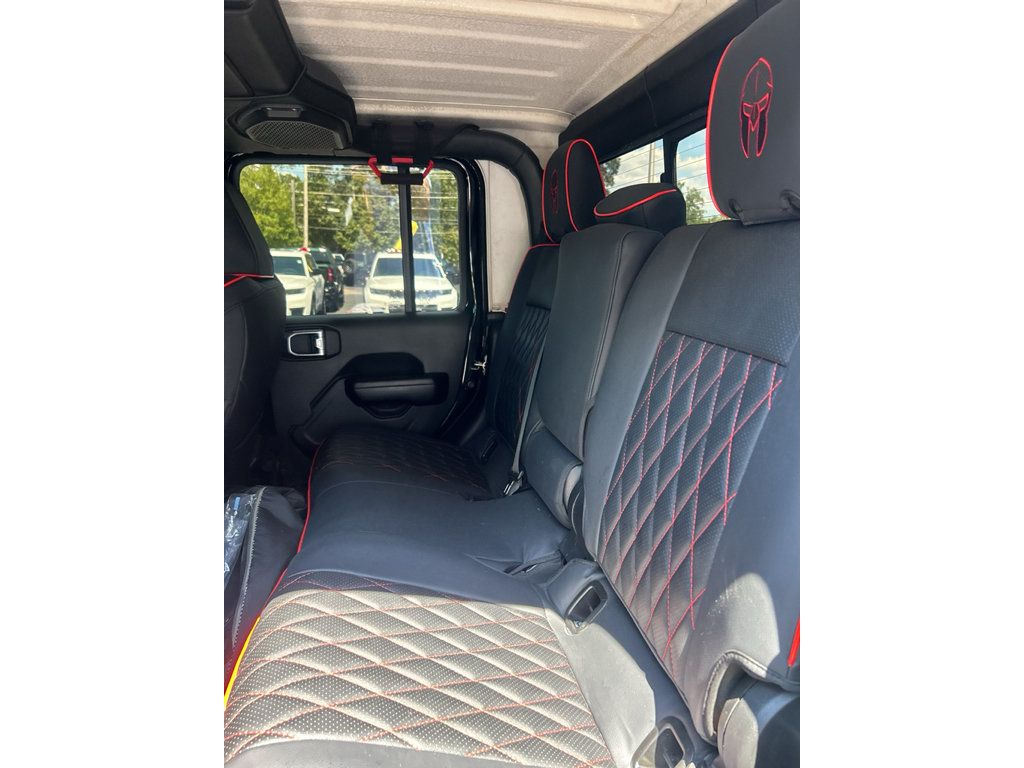 Used 2021 Jeep Gladiator Sport AWD/4WD image 9