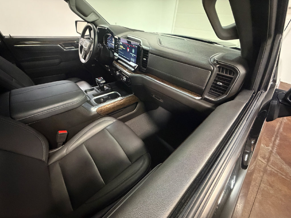 Used 2024 GMC Sierra 1500 Elevation w/ Elevation Premium Package AWD/4WD image 62