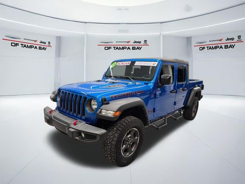 Used 2023 Jeep Gladiator Rubicon w/ Trailer Tow Package AWD/4WD image 2