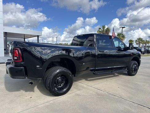Used 2026 RAM 3500 Big Horn AWD/4WD image 7