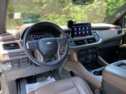 Used 2021 Chevrolet Tahoe High Country AWD/4WD image 37