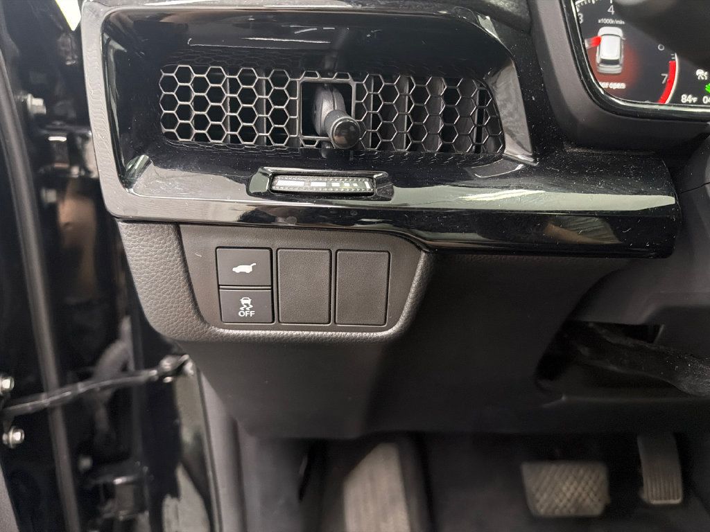 Used 2025 Honda CR-V EX-L image 34