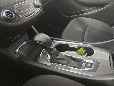 Used 2024 Chevrolet Malibu LT w/ Sport Edition FWD image 23