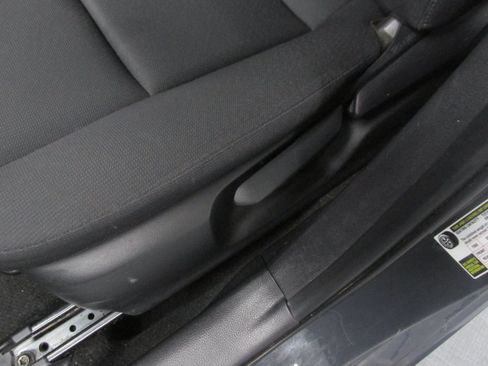 Used 2023 Toyota Corolla LE FWD image 23