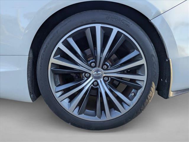 Used 2017 INFINITI Q60 3.0t w/ Premium Plus Package 3.0T RWD image 13