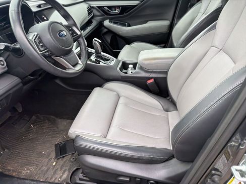 Used 2022 Subaru Outback Limited AWD/4WD image 9