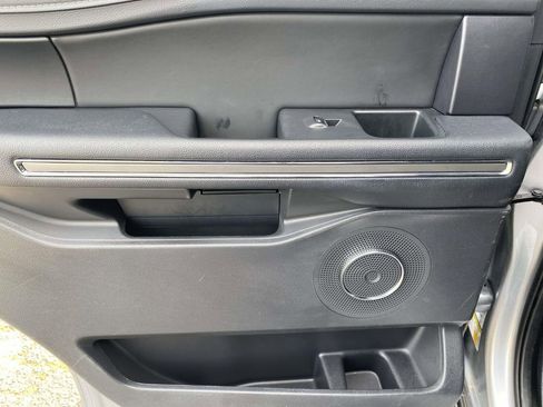 Used 2024 Ford Expedition XLT image 14