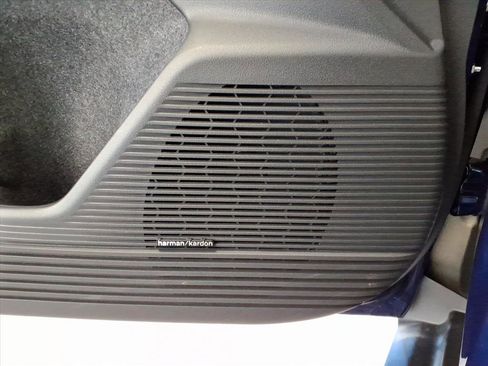 New 2026 Subaru Outback Touring XT image 22