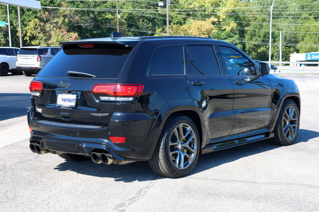 Used 2020 Jeep Grand Cherokee Trackhawk AWD/4WD image 3