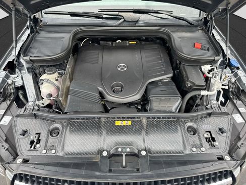 Used 2025 Mercedes-Benz GLE 450 4MATIC image 21