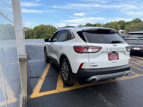 Used 2021 Ford Escape SEL w/ Technology Package FWD image 7