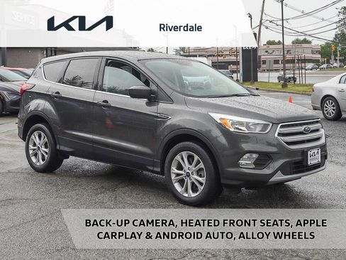 Used 2019 Ford Escape SE AWD/4WD image 1