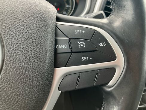 Used 2014 Jeep Cherokee Limited AWD/4WD image 21