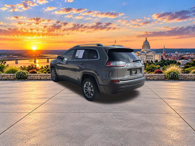 Used 2019 Jeep Cherokee Latitude Plus w/ Comfort/Convenience Group FWD image 7