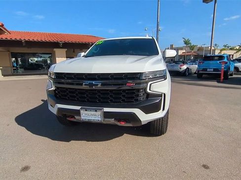 Used 2021 Chevrolet Tahoe Z71 w/ Rear Media and Nav Package image 3
