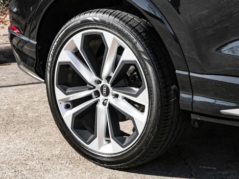 Used 2021 Audi Q3 2.0T Premium Plus w/ Premium Plus Package image 66