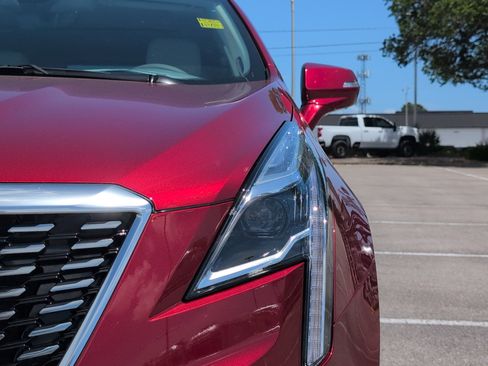 New 2026 Cadillac XT5 Premium Luxury w/ Driver Assist Package FWD image 8
