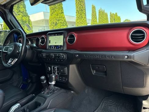 Used 2020 Jeep Wrangler Unlimited Rubicon AWD/4WD image 22